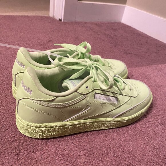 Reebok Women's Club MEMT Sneaker - Picture 2 of 6